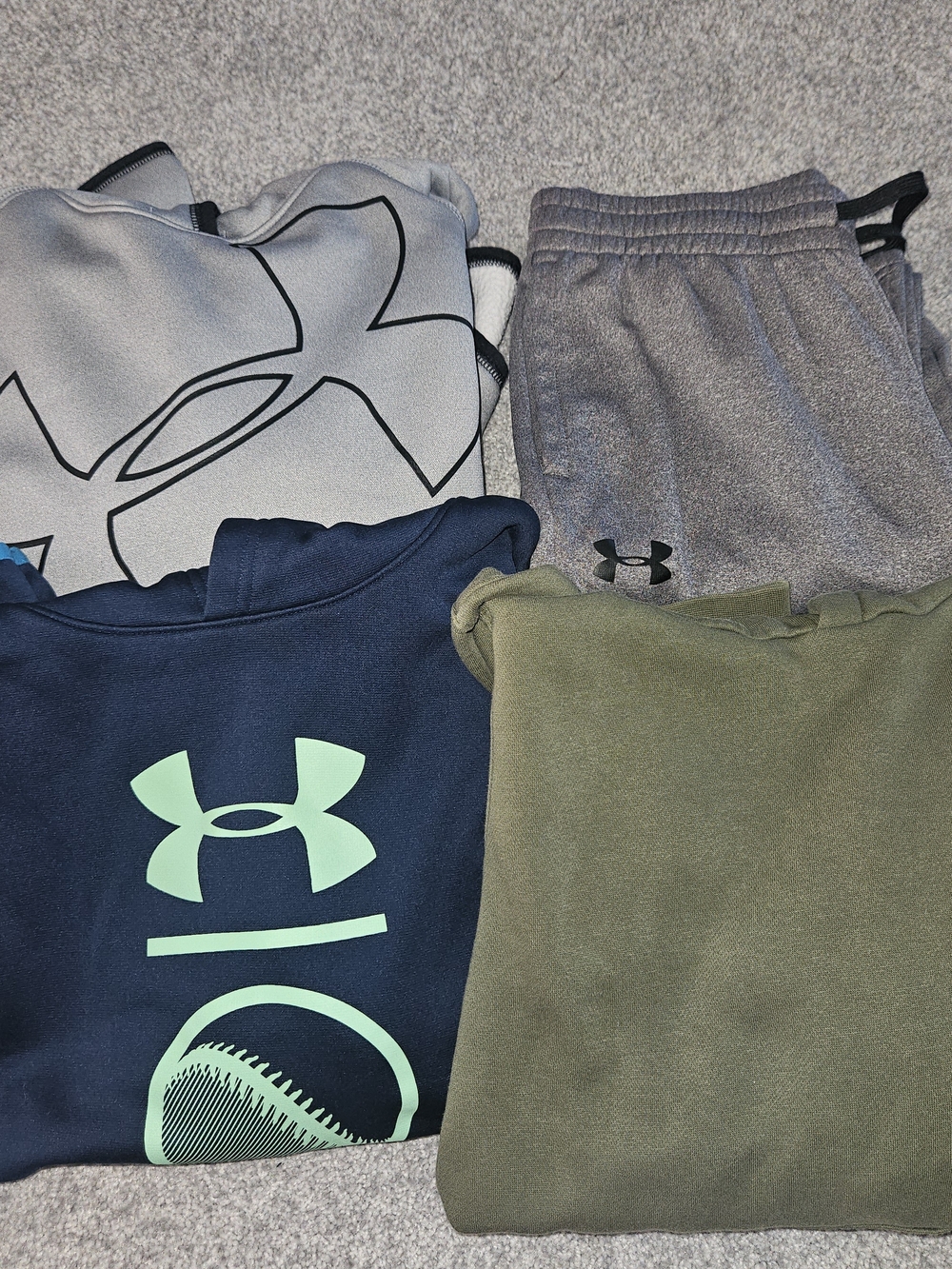 Under Armour Kids 4-Piece Active Set - Navy, Gray, Olive